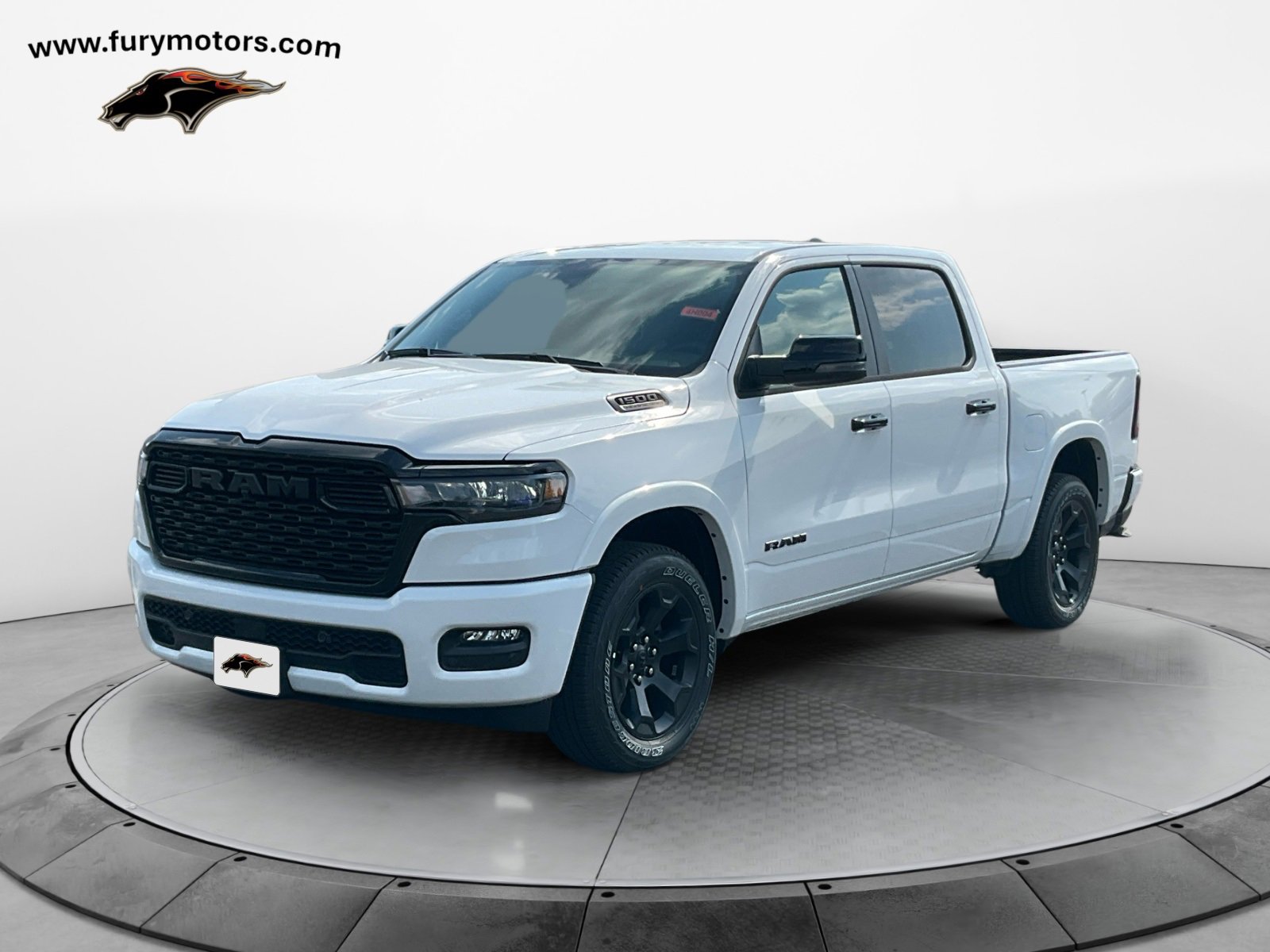 New 2026 RAM 1500 4x4 Crew Cab image 7