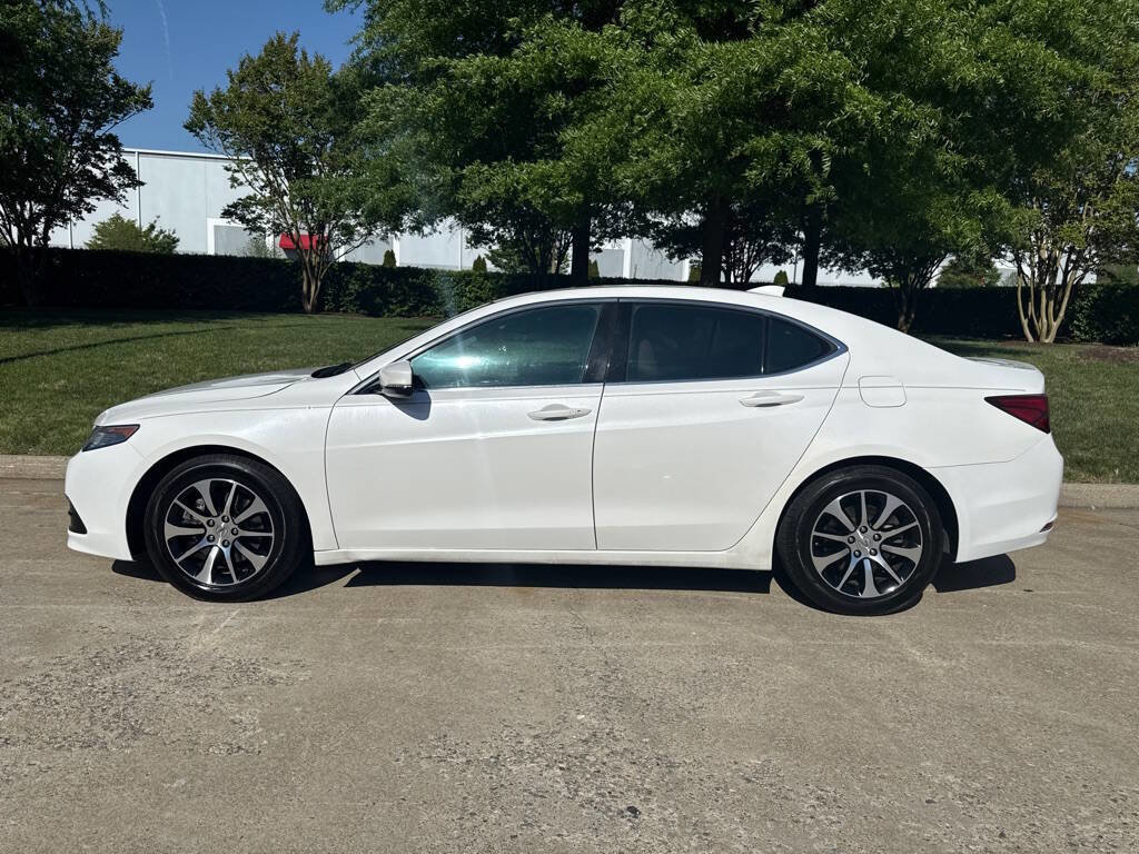 Used 2017 Acura TLX w/ Technology Package FWD image 4