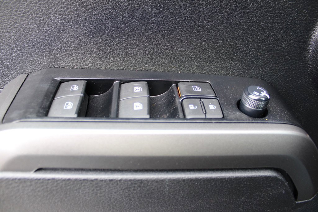 Used 2023 Toyota Tacoma TRD Off-Road AWD/4WD image 21