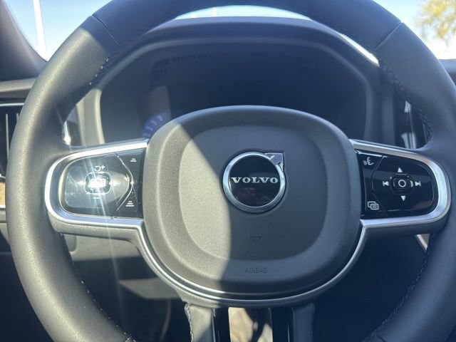 New 2026 Volvo XC60 B5 Plus w/ Protection Package Premier AWD/4WD image 31