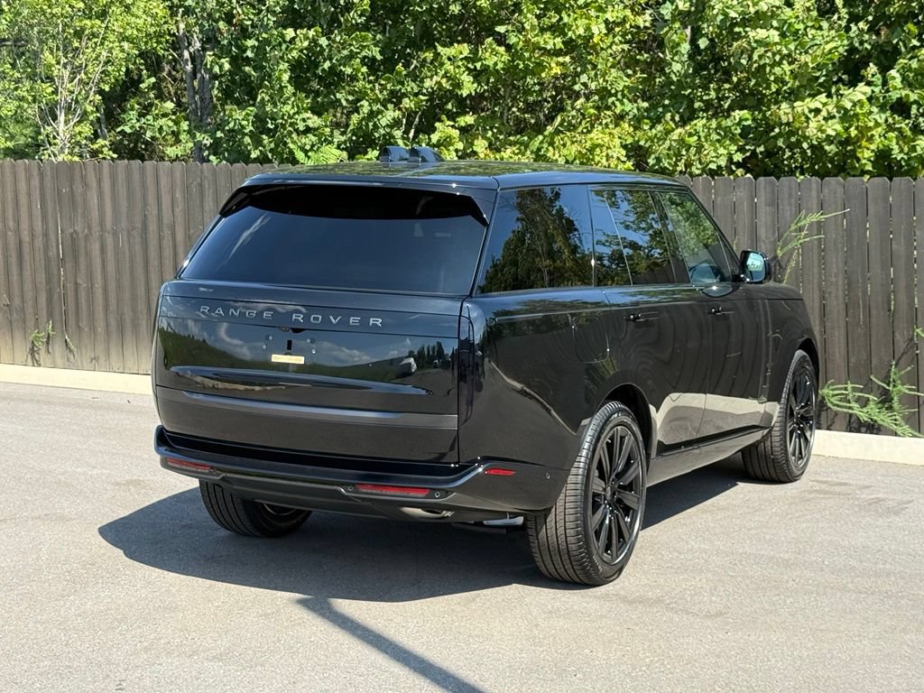 New 2026 Land Rover Range Rover SE AWD/4WD image 6