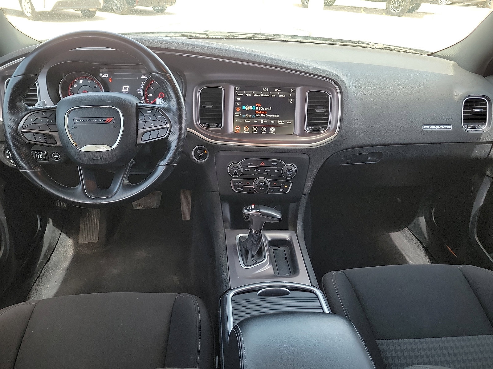 Used 2020 Dodge Charger GT image 9