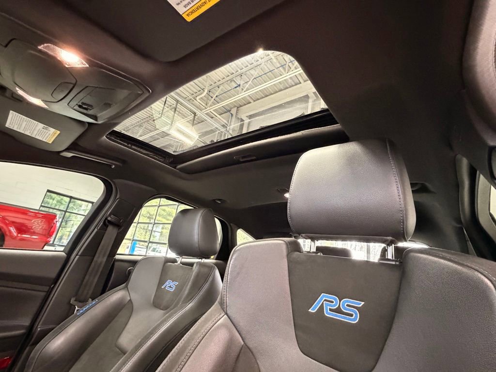 Used 2017 Ford Focus RS AWD/4WD image 20