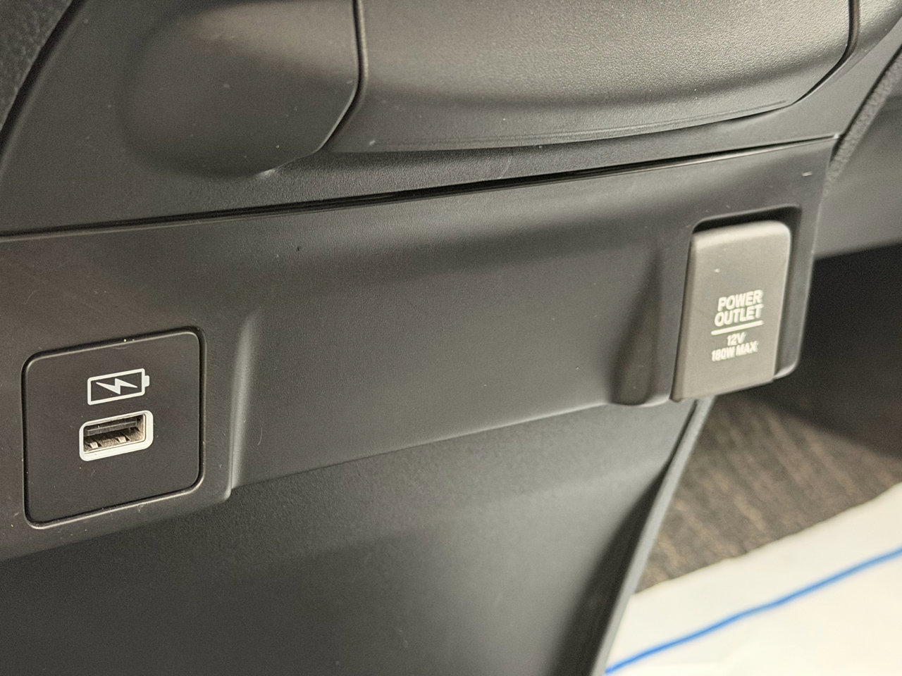 Used 2023 Honda Odyssey EX-L image 32