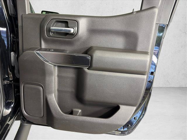 Used 2023 Chevrolet Silverado 1500 Custom Trail Boss w/ Midnight Edition AWD/4WD image 16