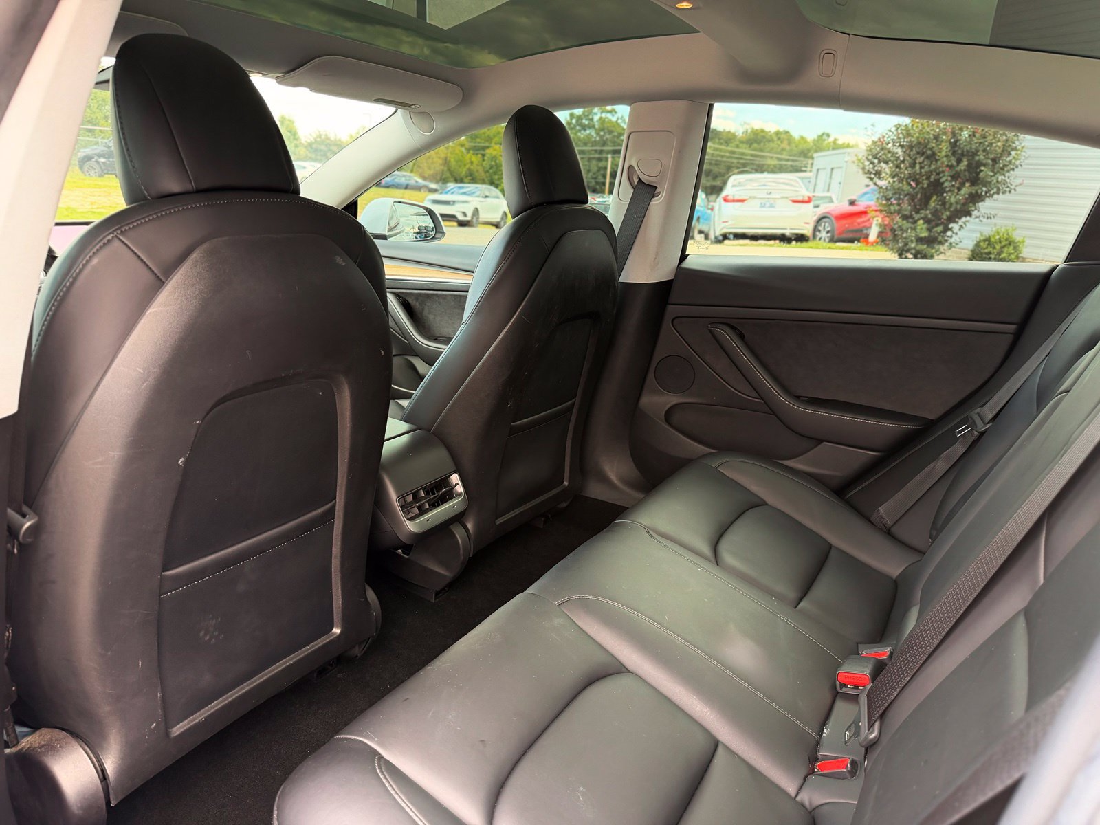 Used 2021 Tesla Model 3 Long Range AWD/4WD image 18