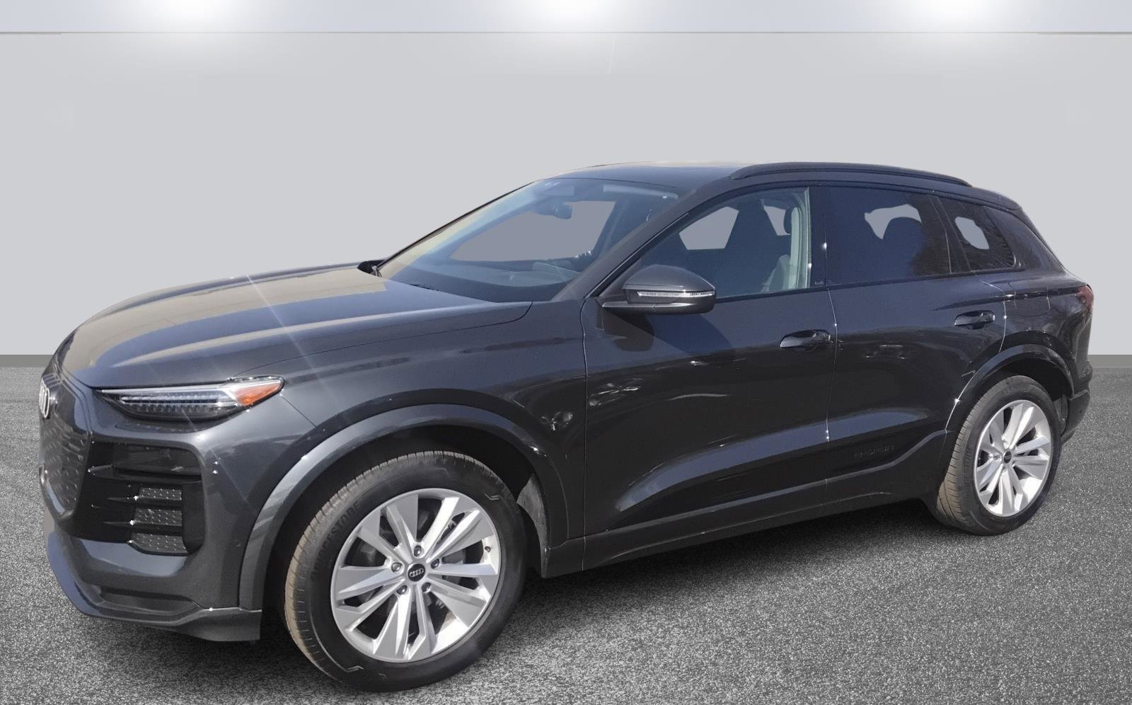 Certified 2025 Audi Q6 e-tron Premium Plus w/ Premium Plus image 3