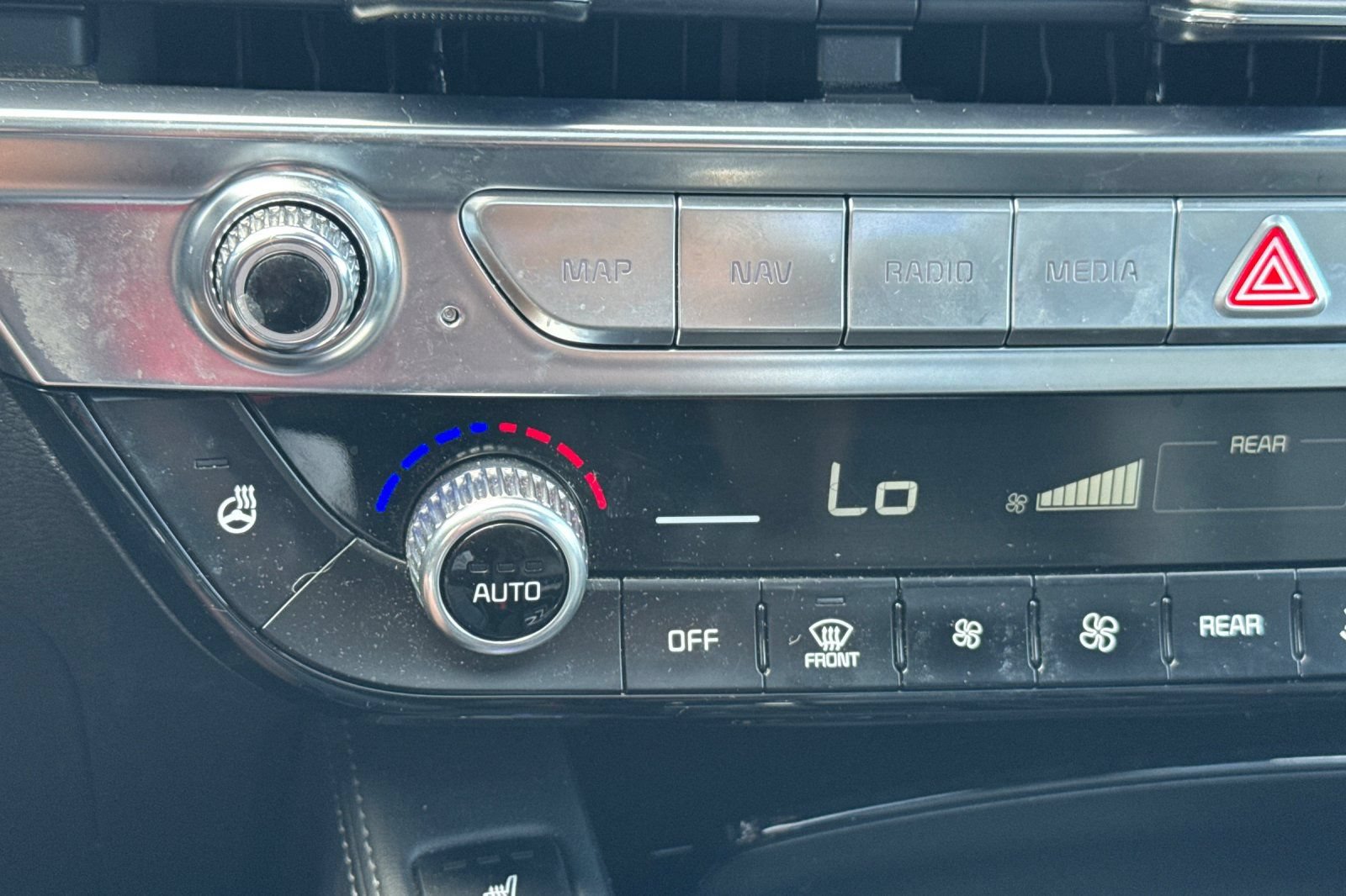 Used 2024 Kia Telluride SX X-Line AWD/4WD image 30