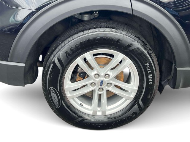 Used 2023 Ford Explorer XLT w/ Equipment Group 202A AWD/4WD image 15