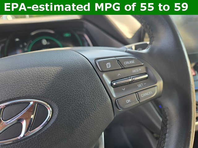 Used 2022 Hyundai Ioniq SE image 15