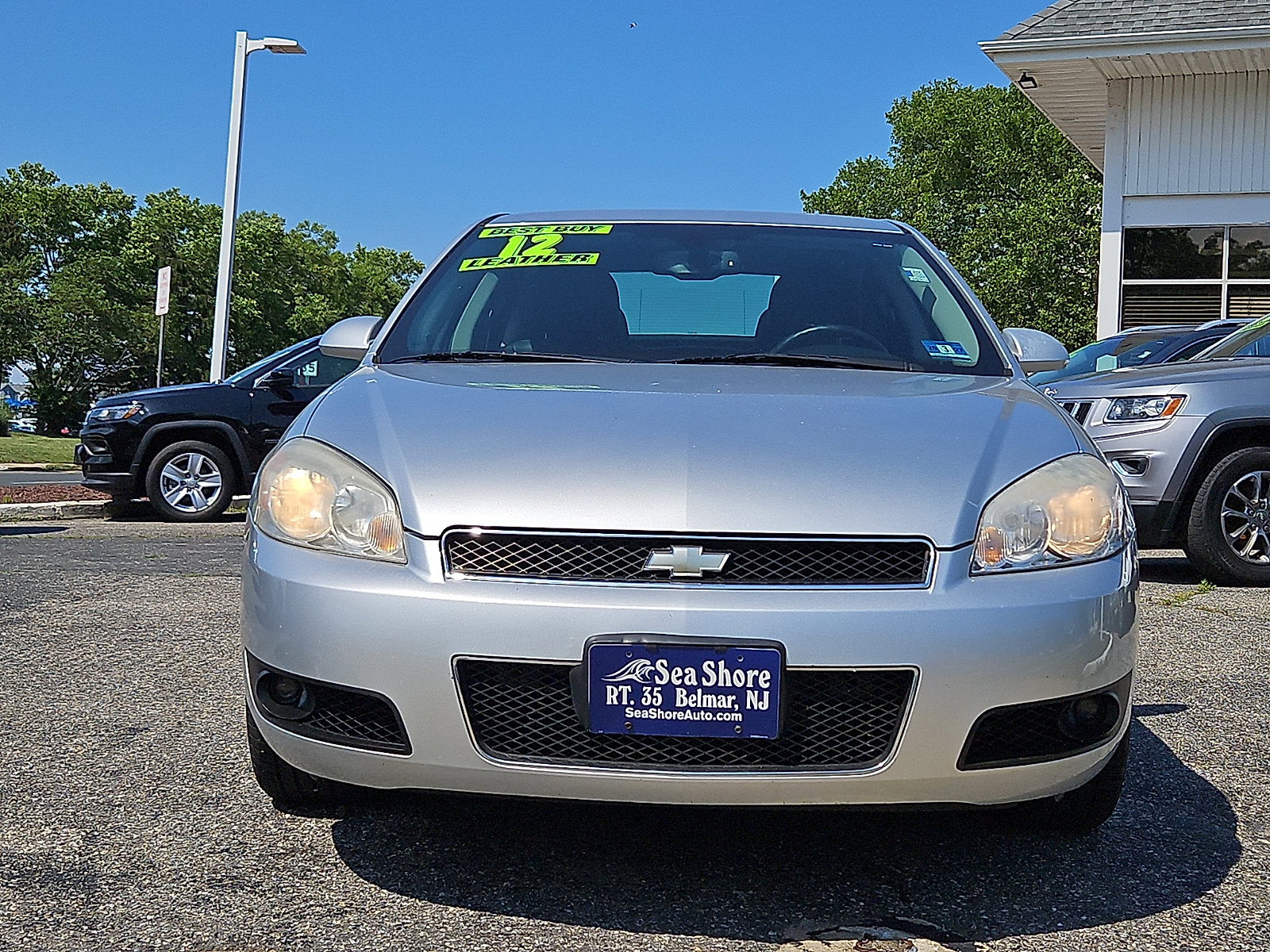 Used 2012 Chevrolet Impala LTZ FWD video 2