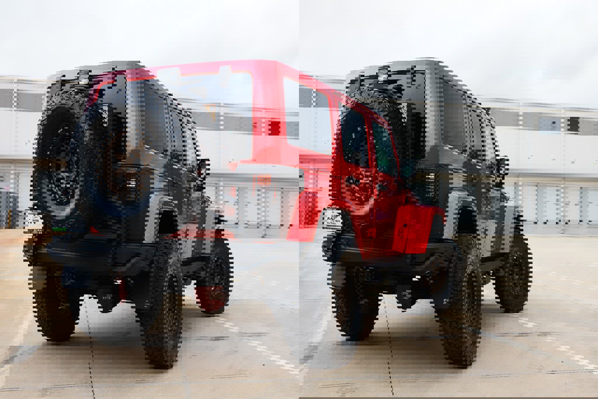 Used 2016 Jeep Wrangler Unlimited Rubicon w/ Connectivity Group image 62