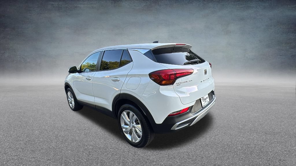 Used 2025 Buick Encore GX Preferred AWD/4WD image 28