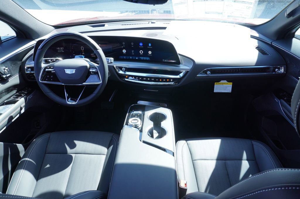New 2025 Cadillac Lyriq Luxury image 10