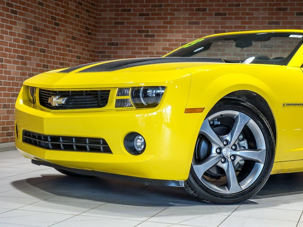 Used 2013 Chevrolet Camaro LT w/ RS Package video 4