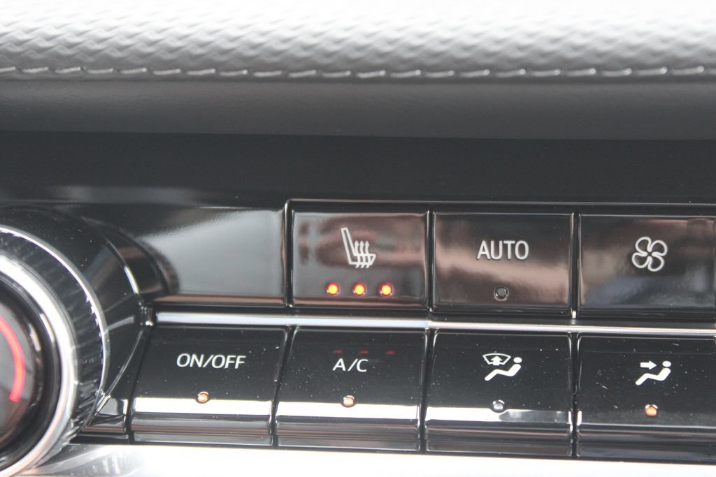 New 2027 Chevrolet Equinox LT w/ Convenience Package II FWD image 50
