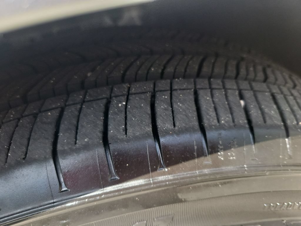 Used 2025 Honda Accord LX image 32