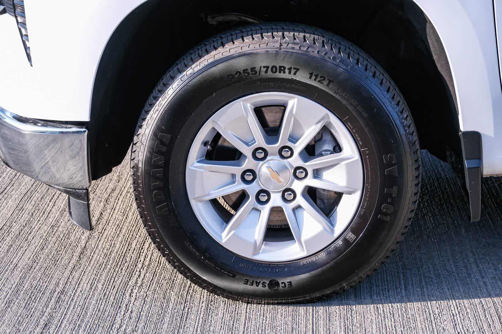 Used 2025 Chevrolet Silverado 1500 LT RWD image 10