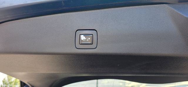 Used 2021 Buick Encore GX Select w/ Advanced Technology Package AWD/4WD image 8