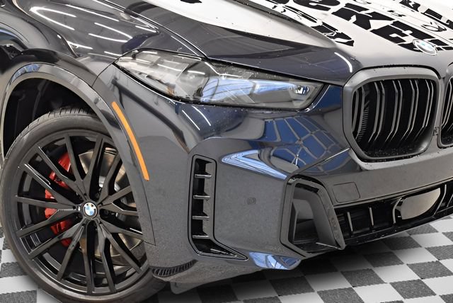 New 2026 BMW X5 M60i w/ Climate Comfort Package AWD/4WD image 33