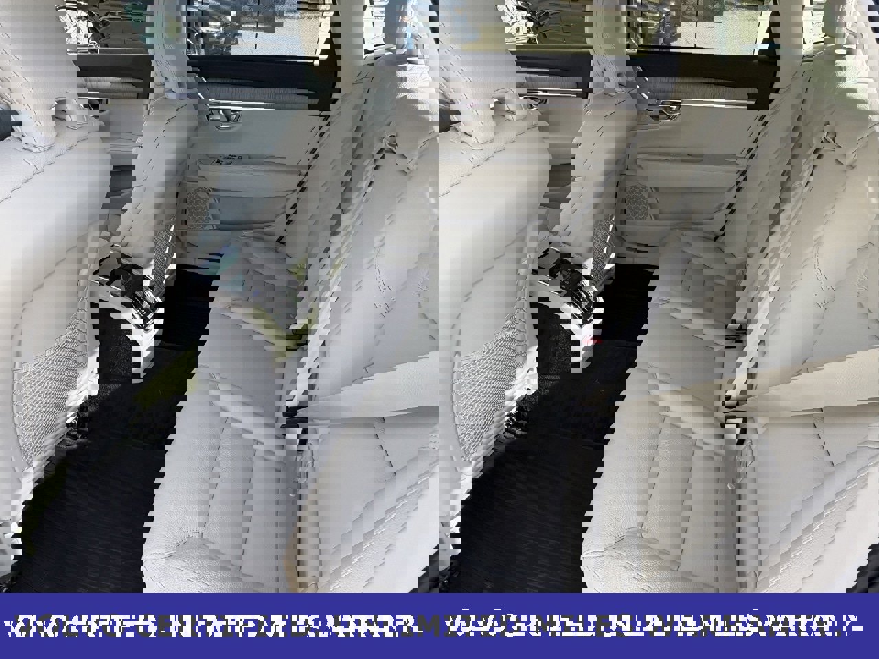 Certified 2023 Volvo S90 B6 Plus w/ Protection Package Premier image 28