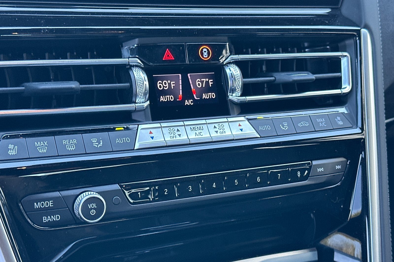 New 2026 BMW M850i xDrive AWD/4WD image 18
