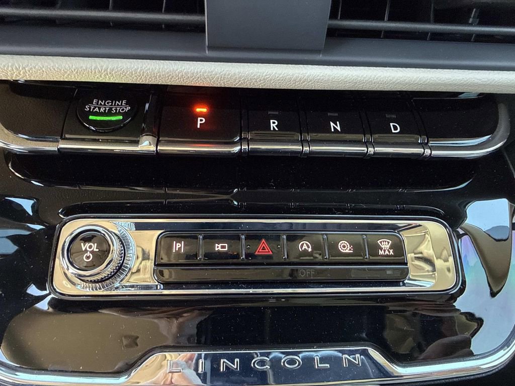 New 2026 Lincoln Corsair Premiere image 28