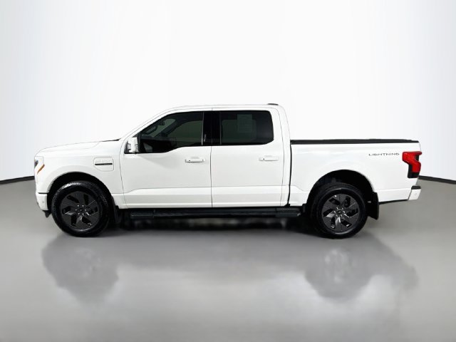 Used 2022 Ford F150 Lightning Lariat w/ Equipment Group 511A High AWD/4WD image 4