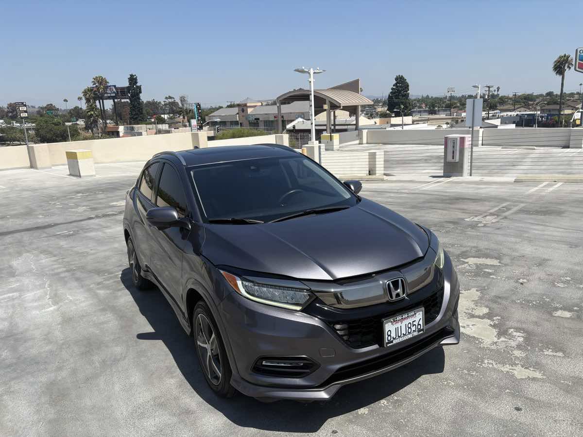 Used 2019 Honda HR-V Touring image 6