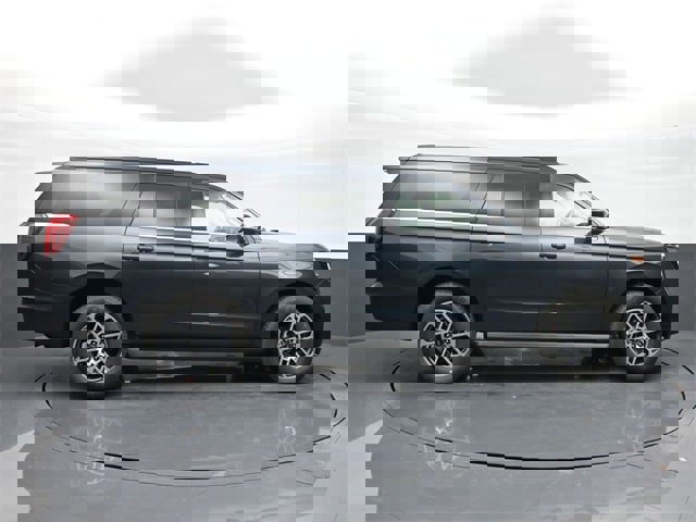 New 2025 Ford Expedition Max Active image 8