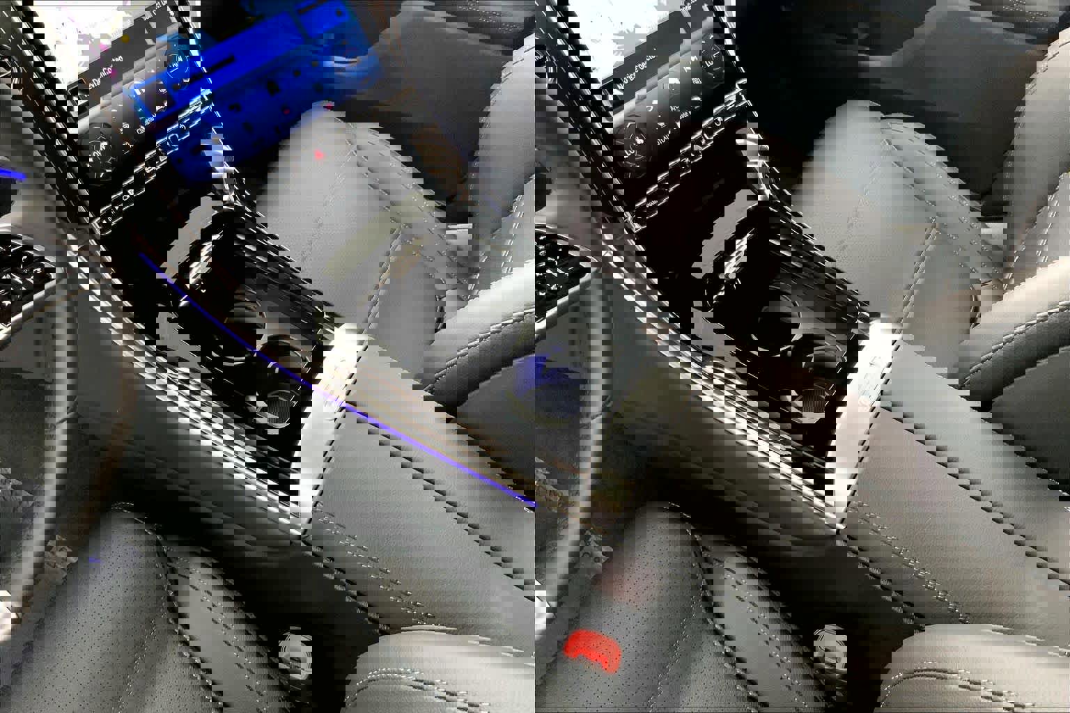 Used 2026 Mercedes-Benz GLC 300 image 27