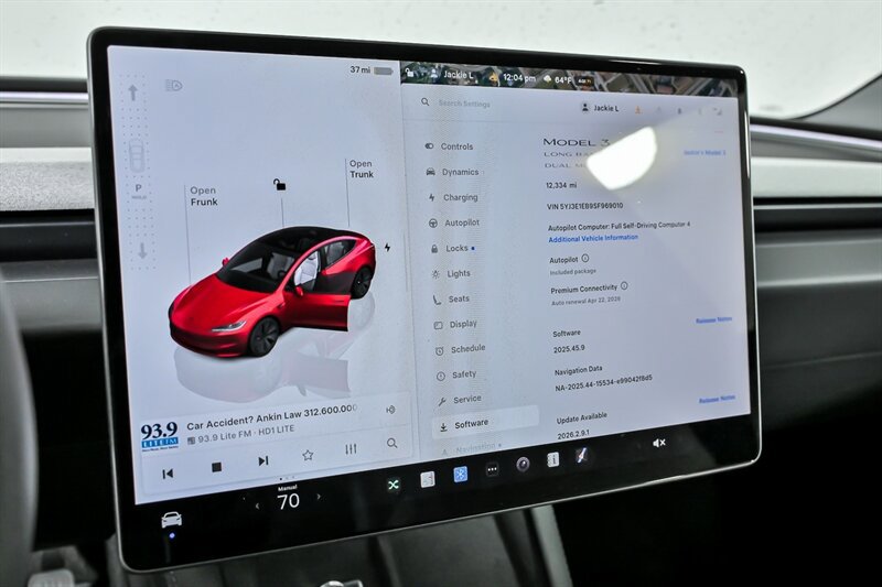 Used 2025 Tesla Model 3 Long Range AWD/4WD image 33