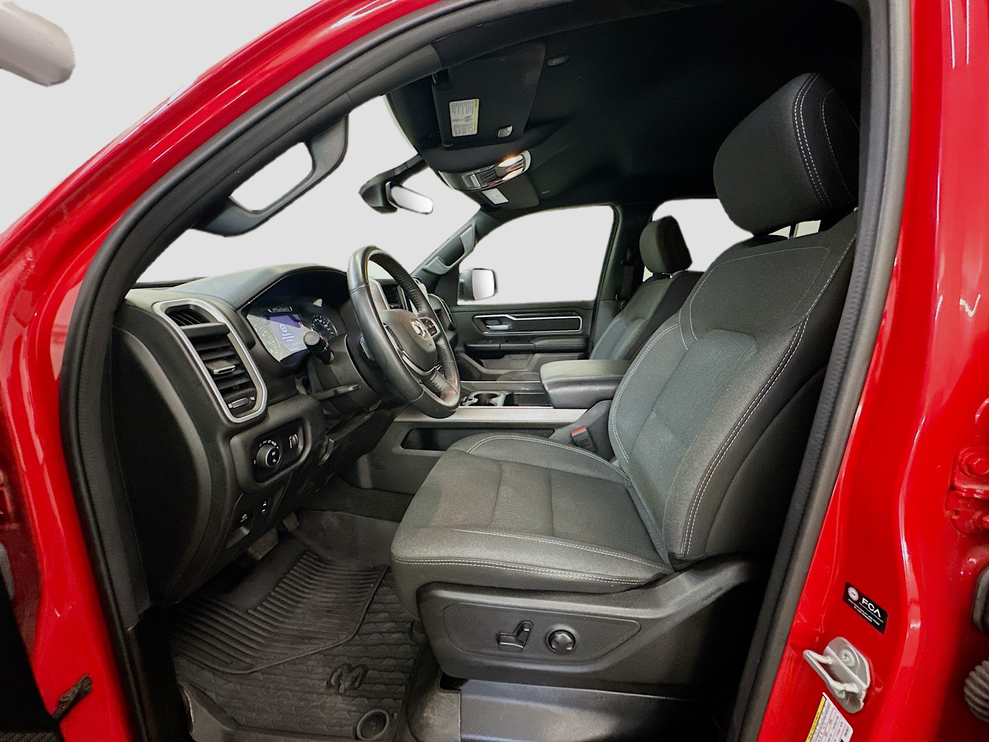 Used 2023 RAM 1500 Big Horn AWD/4WD image 13