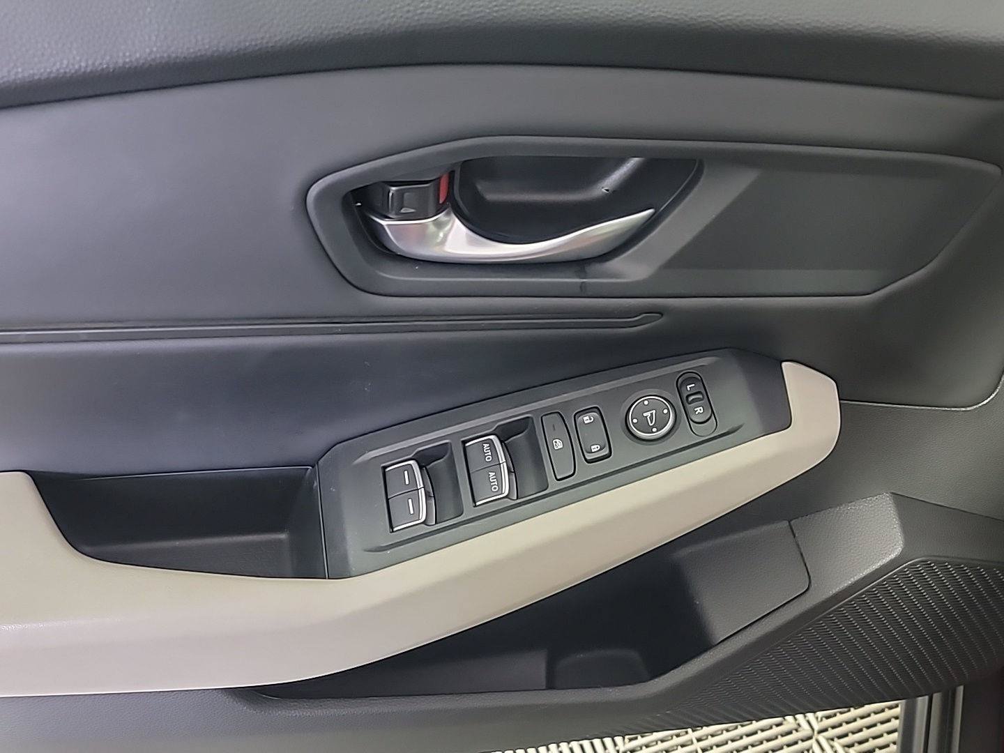 Certified 2024 Honda Accord EX image 33