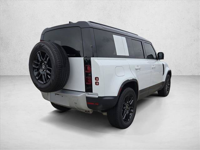 Used 2025 Land Rover Defender 110 S AWD/4WD image 5