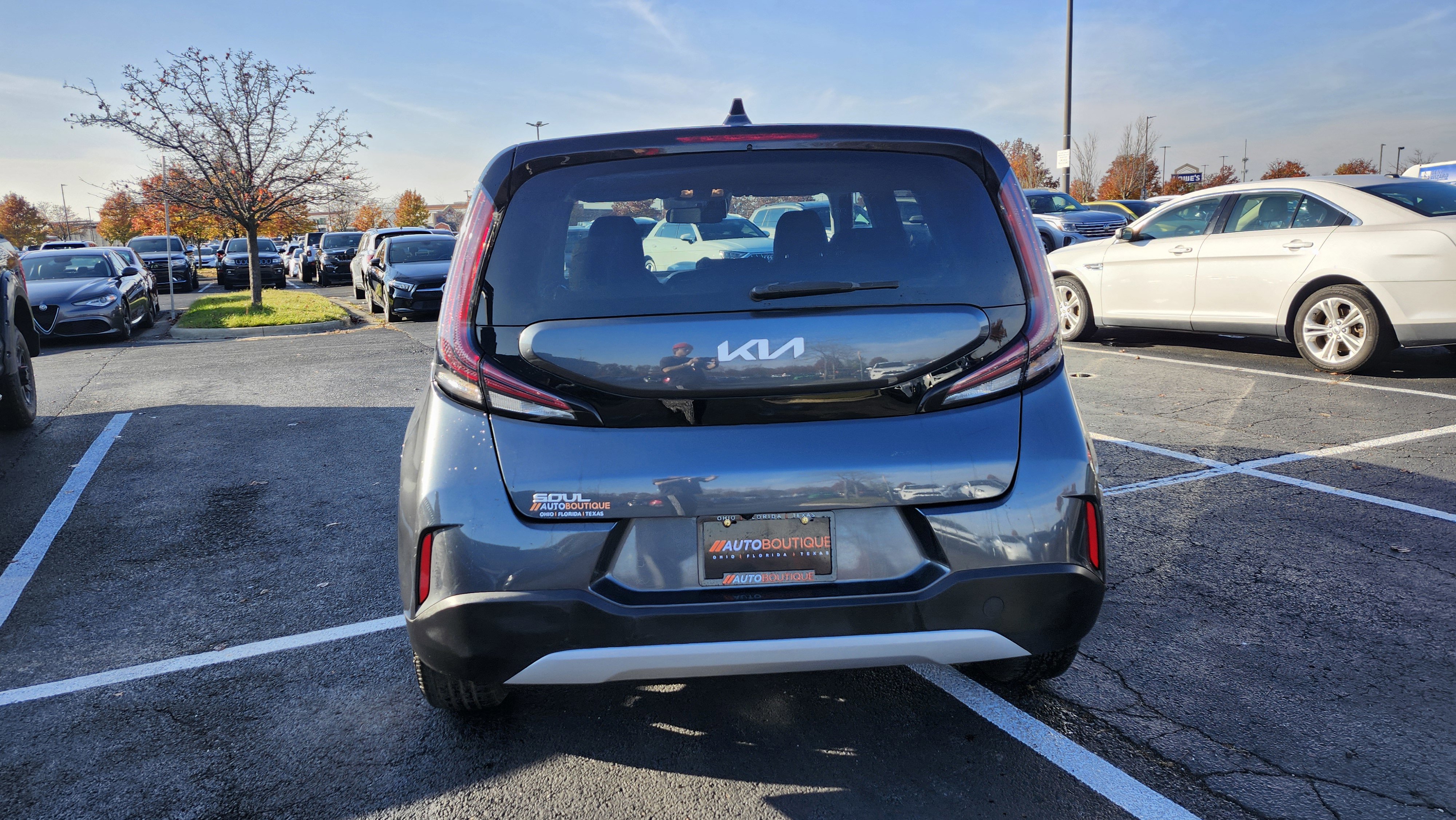 Used 2023 Kia Soul LX w/ Option Group 015 image 12