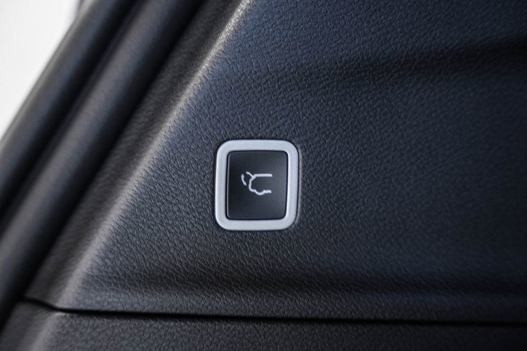 New 2026 Chrysler Pacifica Select image 6