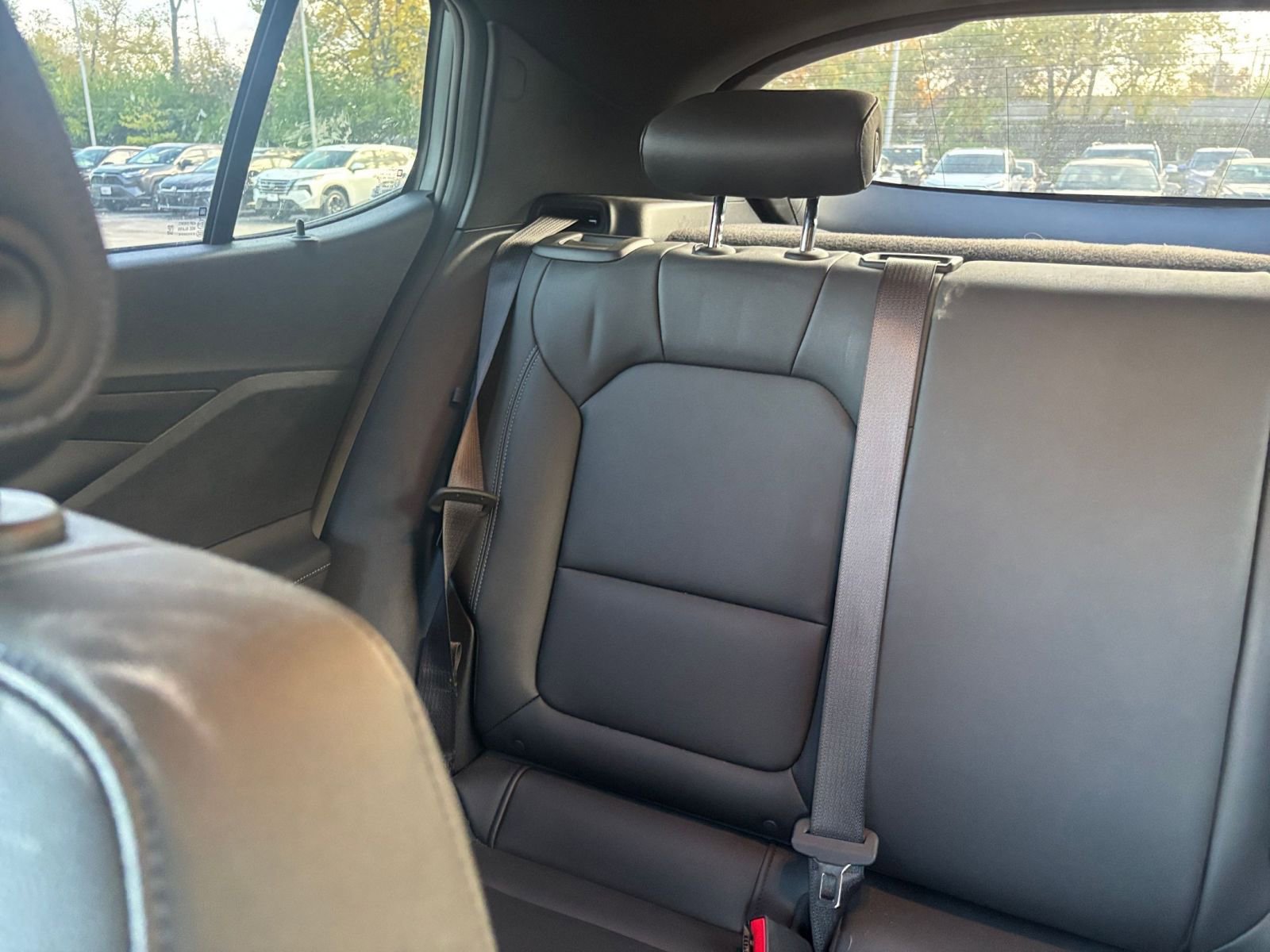 Used 2025 Buick Envista Sport Touring image 37