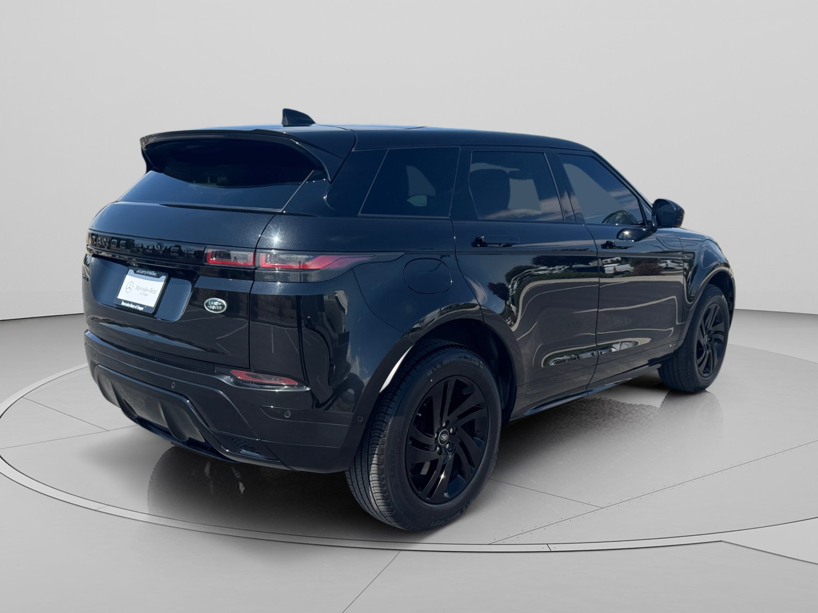 Used 2021 Land Rover Range Rover Evoque R-Dynamic S AWD/4WD image 5