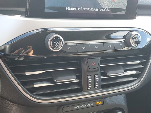 Used 2022 Ford Escape SE w/ SE Sport Appearance Package FWD image 18