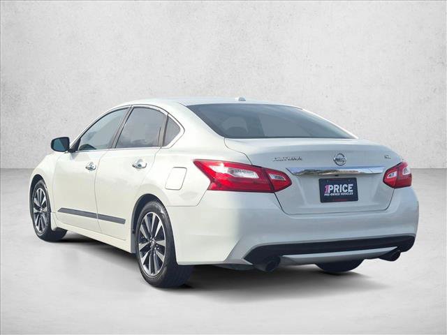 Used 2016 Nissan Altima 2.5 SL w/ 2.5 Technology Package image 8