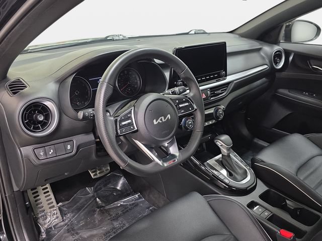 Used 2024 Kia Forte GT-Line w/ GT-Line Premium Package FWD image 16