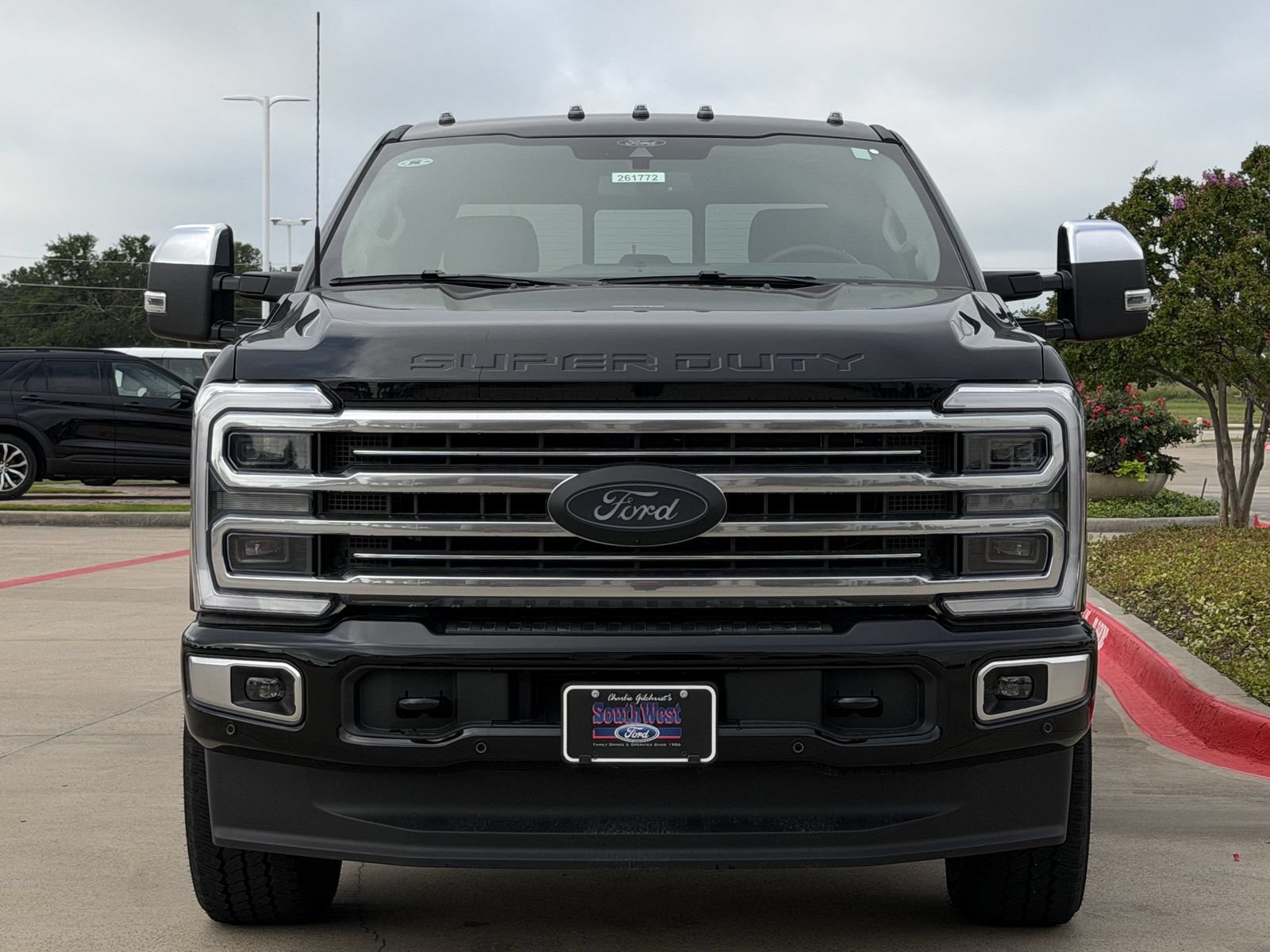 New 2026 Ford F350 Platinum w/ Platinum Plus Package AWD/4WD image 6