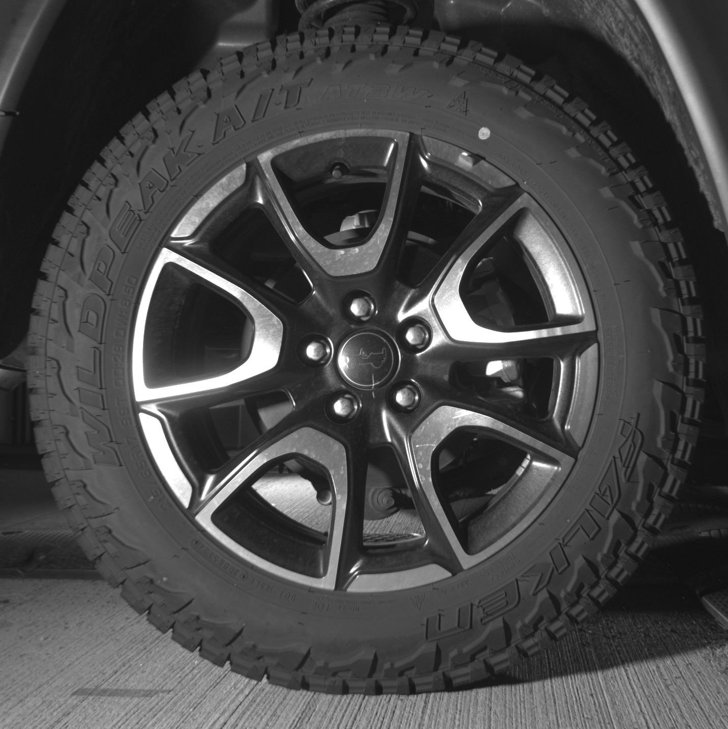 Used 2025 Jeep Compass Trailhawk AWD/4WD image 15