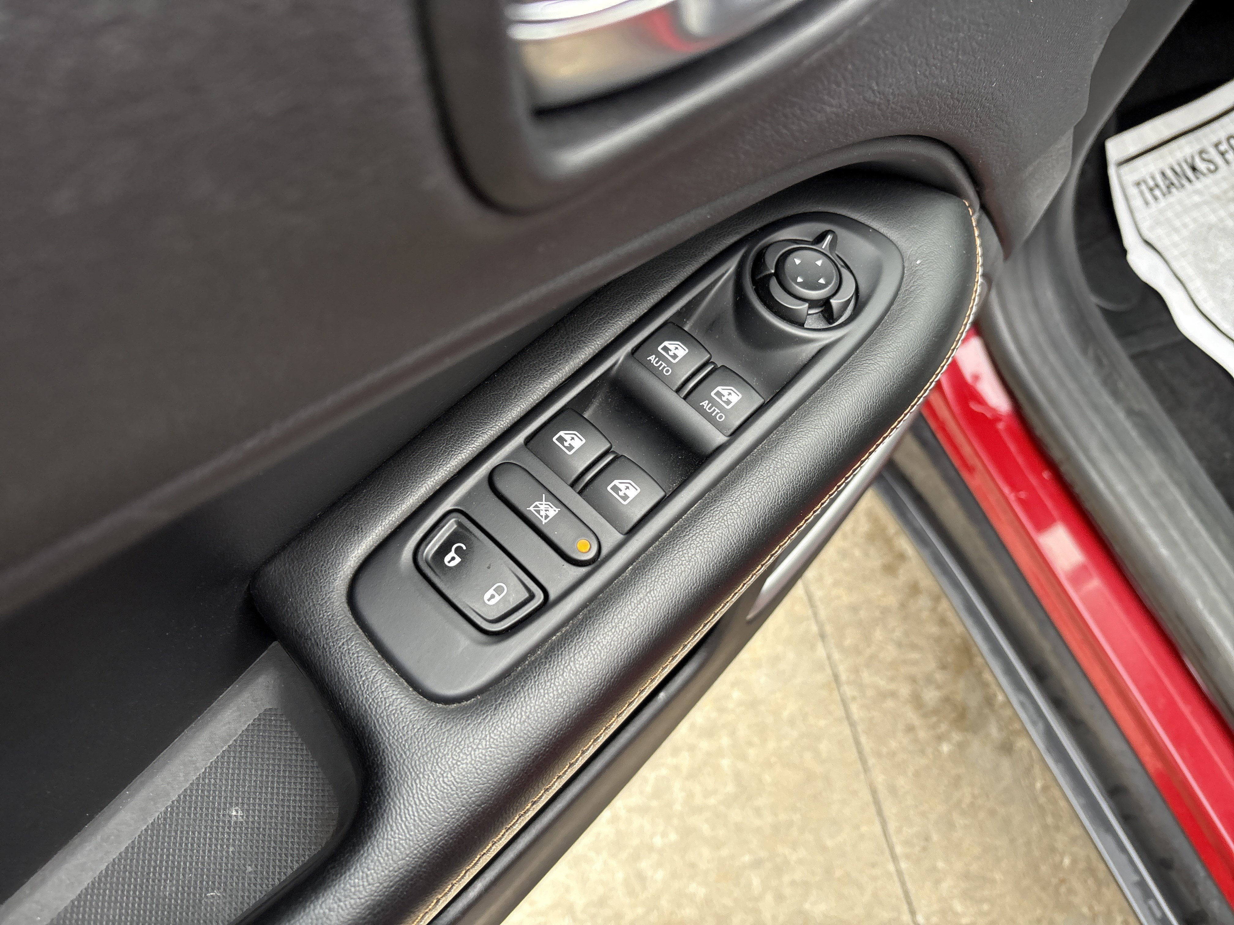 Used 2018 Jeep Compass Sport image 15