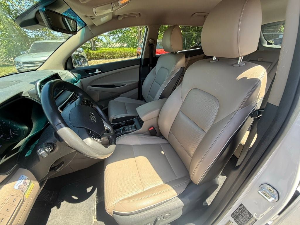 Used 2019 Hyundai Tucson Limited FWD image 2
