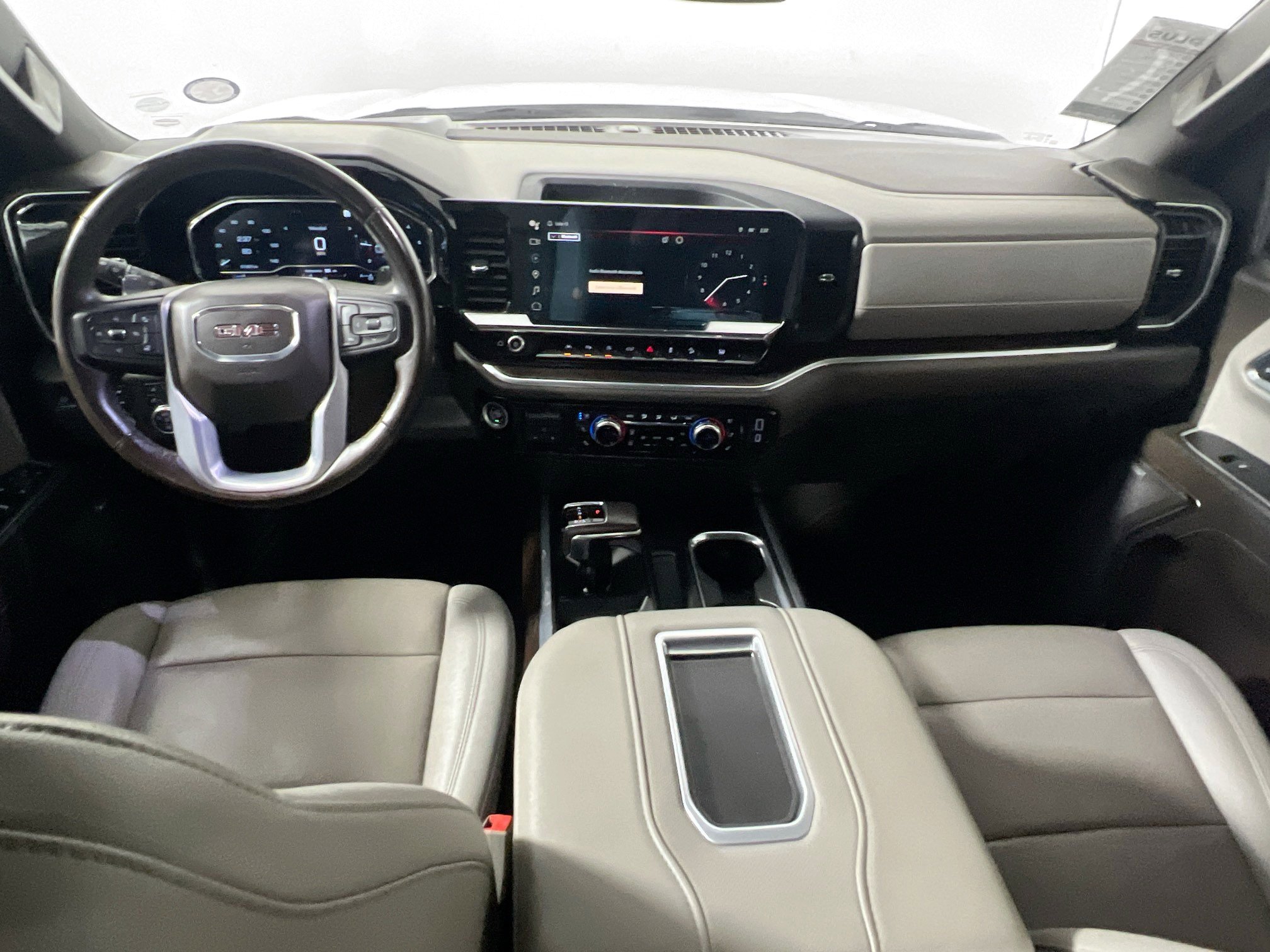 Used 2022 GMC Sierra 1500 SLT w/ SLT Premium Plus Package image 30