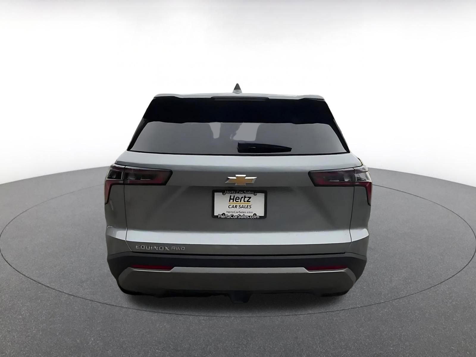 Used 2025 Chevrolet Equinox LT image 12