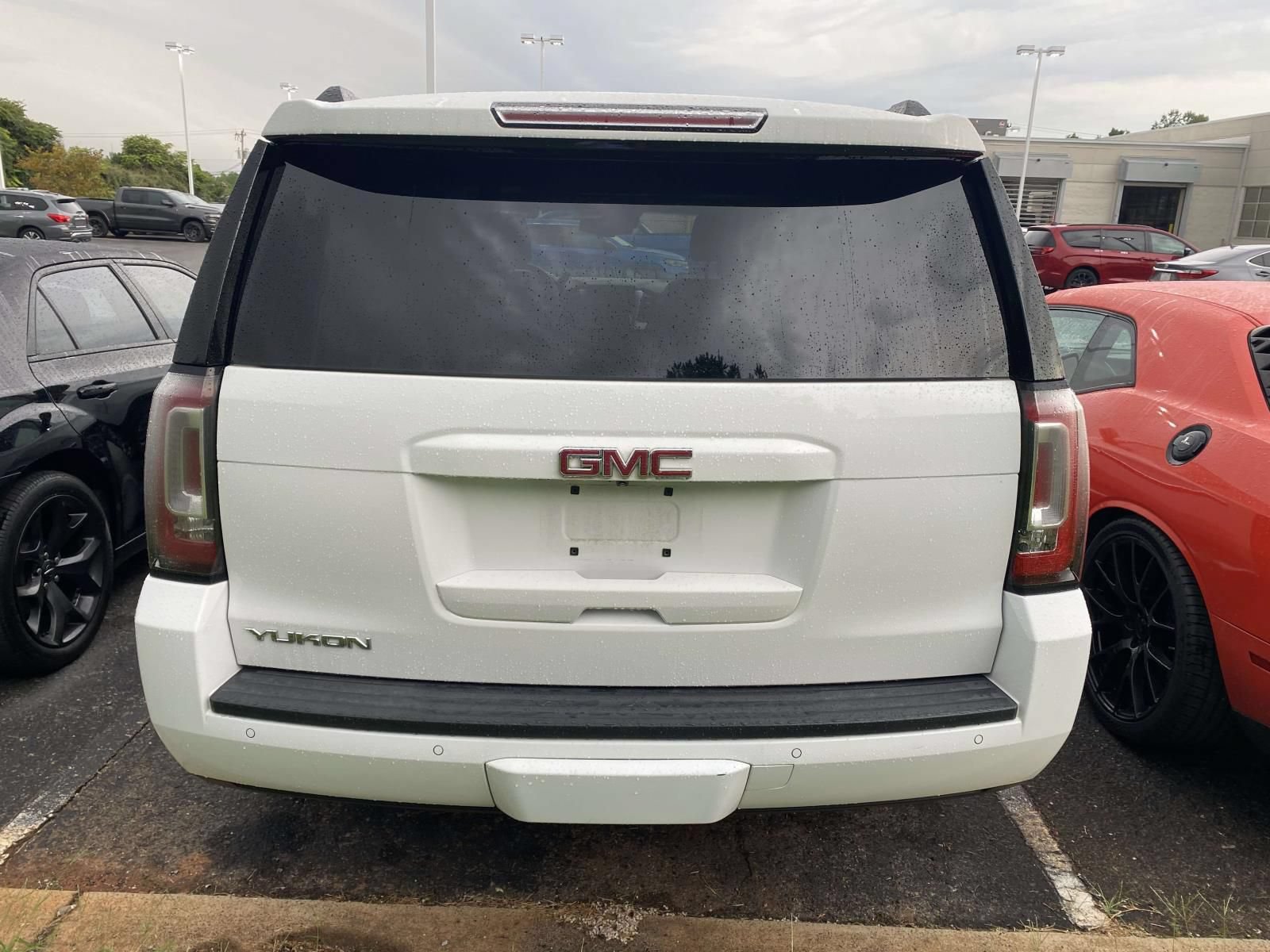 Used 2016 GMC Yukon SLT w/ Open Road Package AWD/4WD image 8