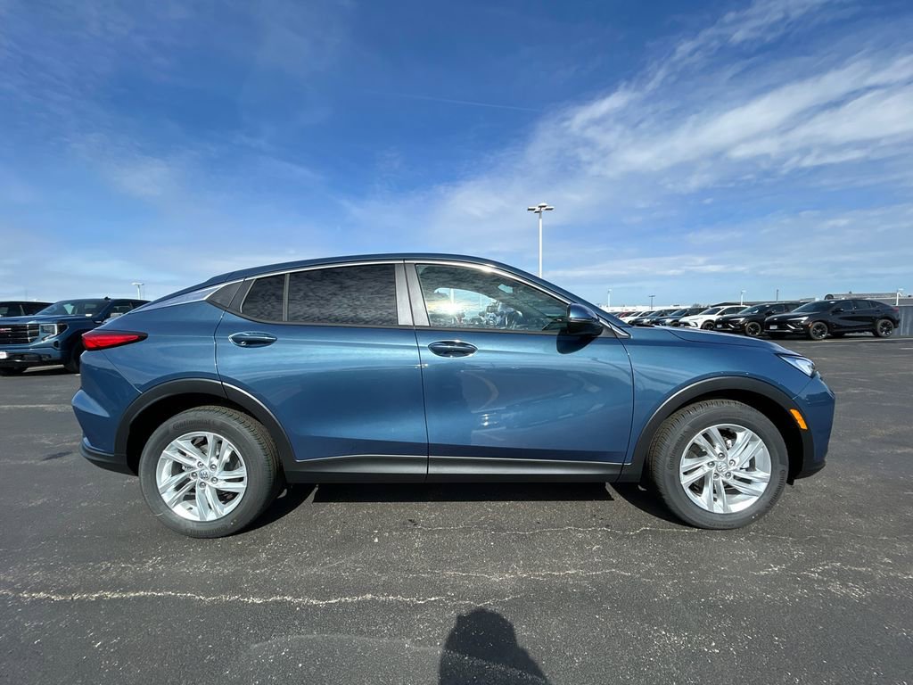 New 2026 Buick Envista Sport Touring FWD image 11